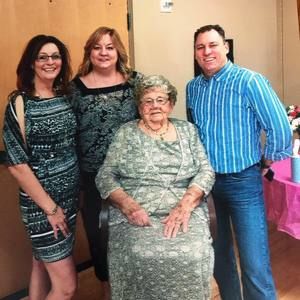 Meet your Posher, Cheri